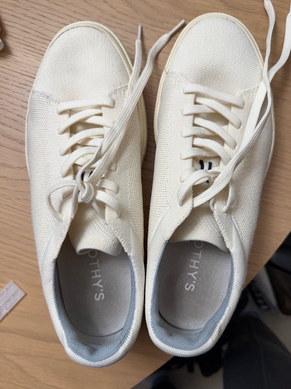 Rothy’s men’s RS01 sneaker 9.5